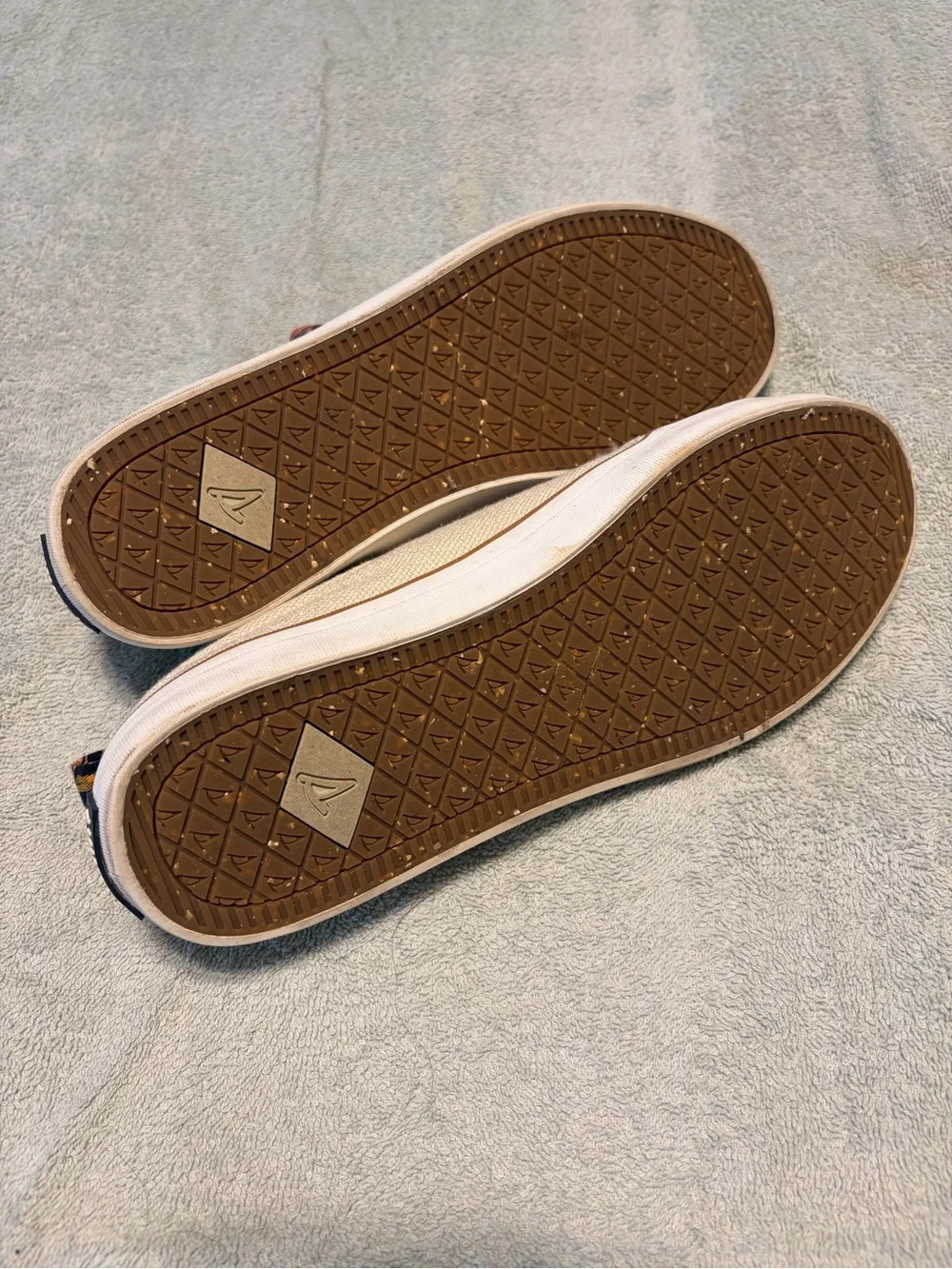 Sperry Beige Canvas Sneakers with Patterned Floral Ribbon Laces